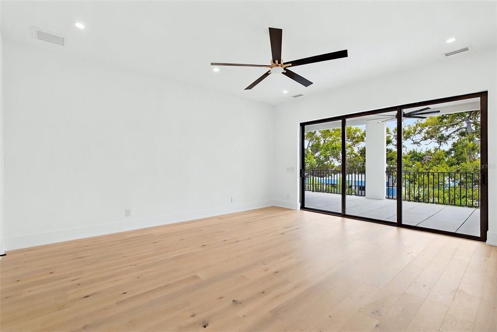 For Sale: $2,860,000 (5 beds, 5 baths, 4165 Square Feet)