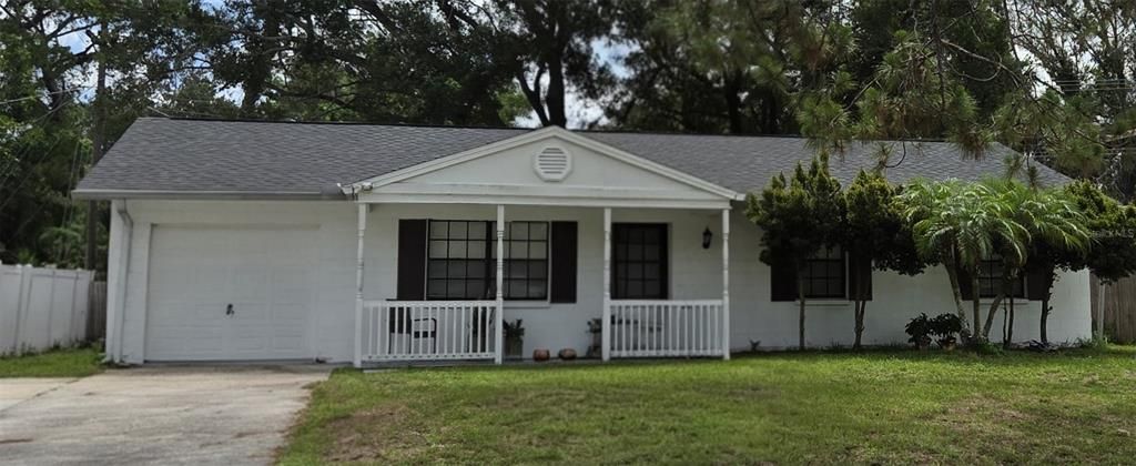 For Sale: $349,900 (3 beds, 1 baths, 1189 Square Feet)
