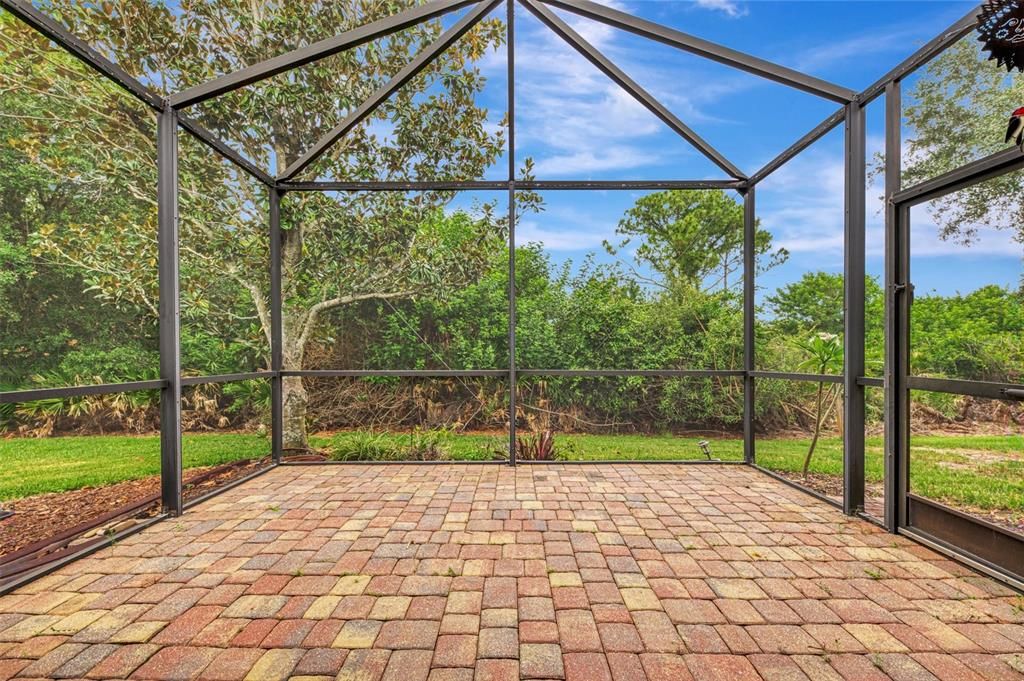 For Sale: $370,000 (2 beds, 2 baths, 1600 Square Feet)