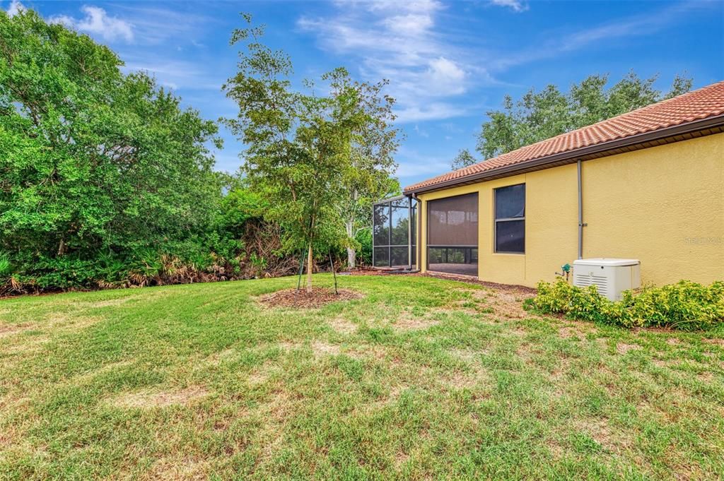 For Sale: $370,000 (2 beds, 2 baths, 1600 Square Feet)