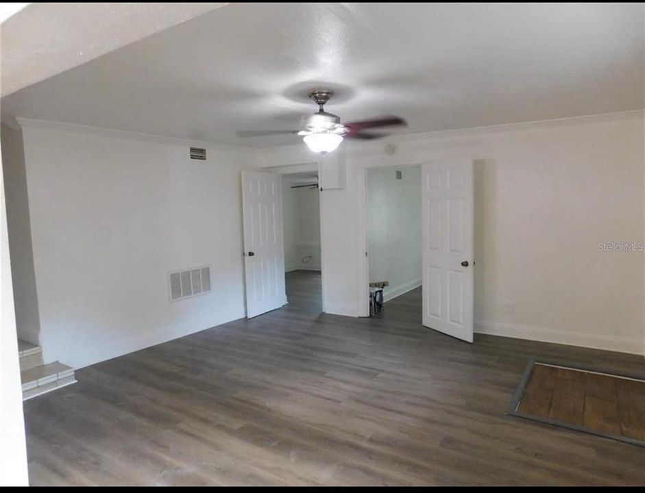 For Sale: $445,000 (5 beds, 0 baths, 1603 Square Feet)