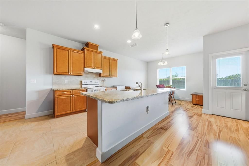 For Sale: $399,000 (4 beds, 2 baths, 2009 Square Feet)