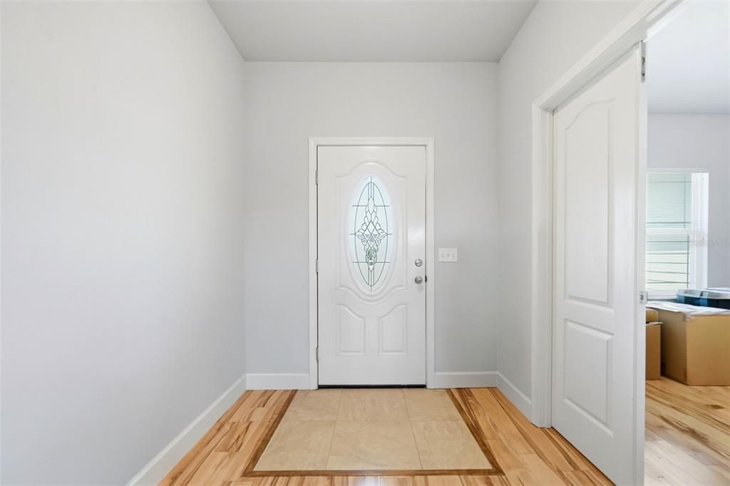 For Sale: $399,000 (4 beds, 2 baths, 2009 Square Feet)