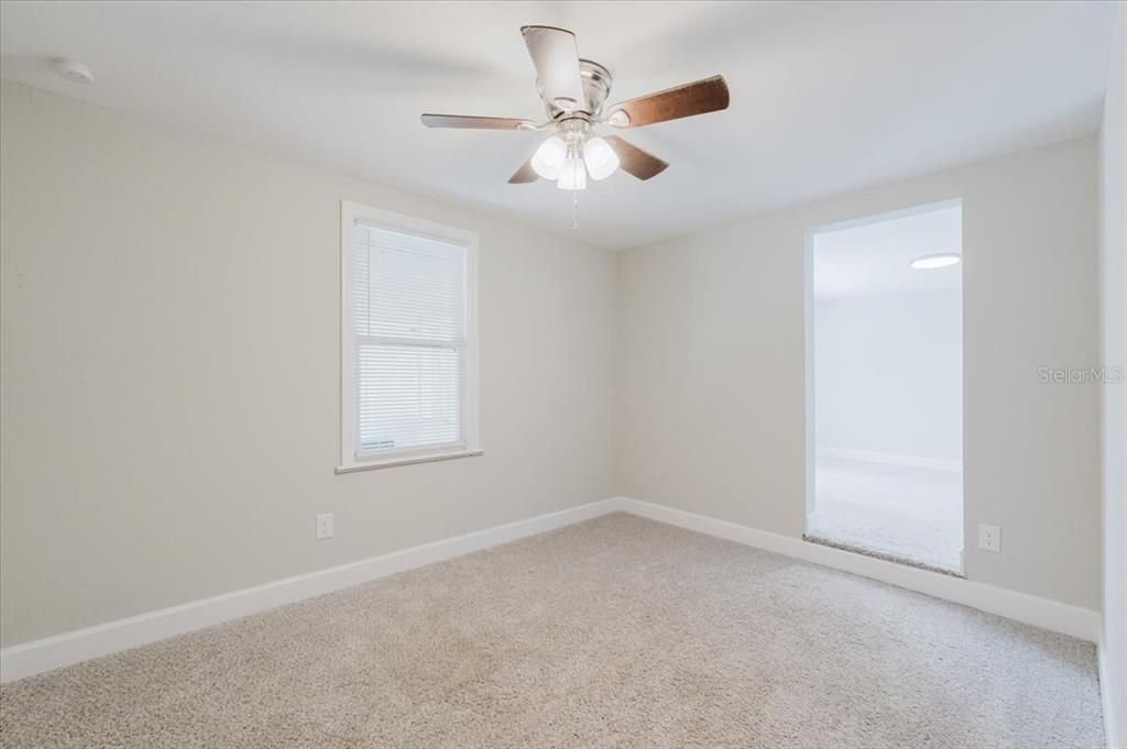 For Sale: $279,950 (3 beds, 2 baths, 1196 Square Feet)
