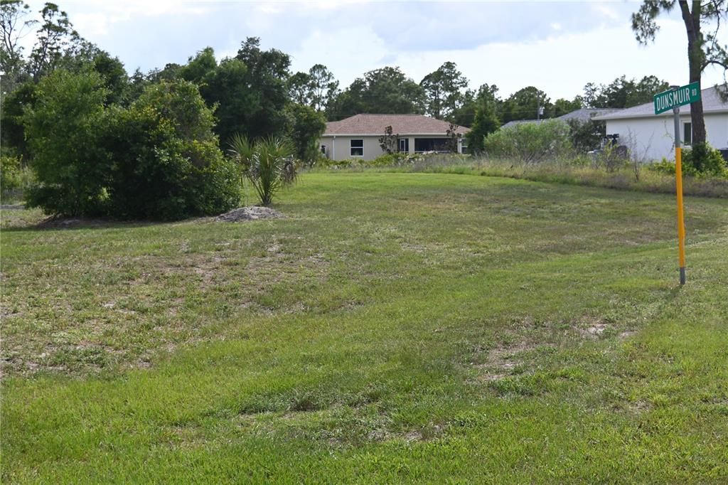 На продажу: $65,000 (0.35 acres)