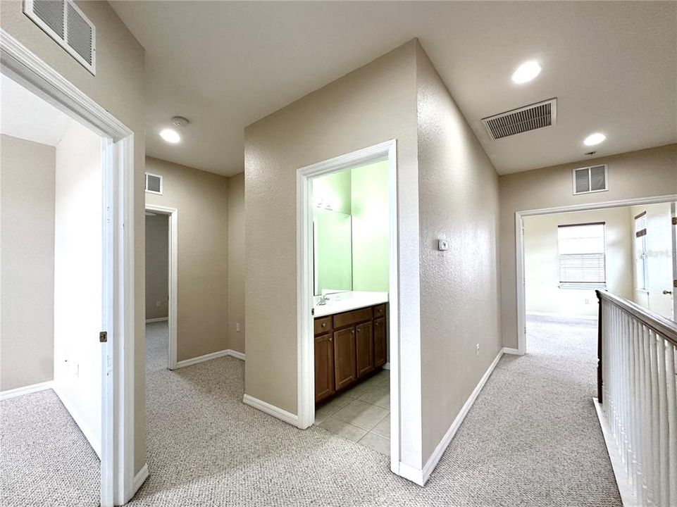 В аренду: $3,500 (5 спален, 3 ванн, 2801 Квадратных фут)