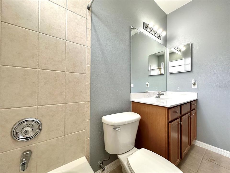 В аренду: $3,500 (5 спален, 3 ванн, 2801 Квадратных фут)