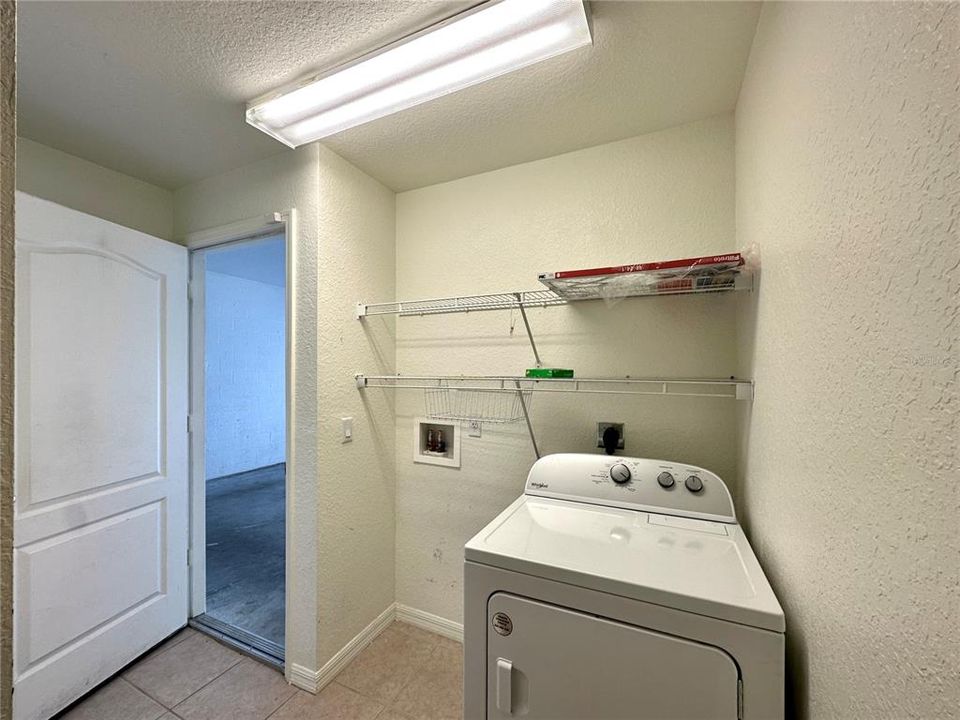 В аренду: $3,500 (5 спален, 3 ванн, 2801 Квадратных фут)