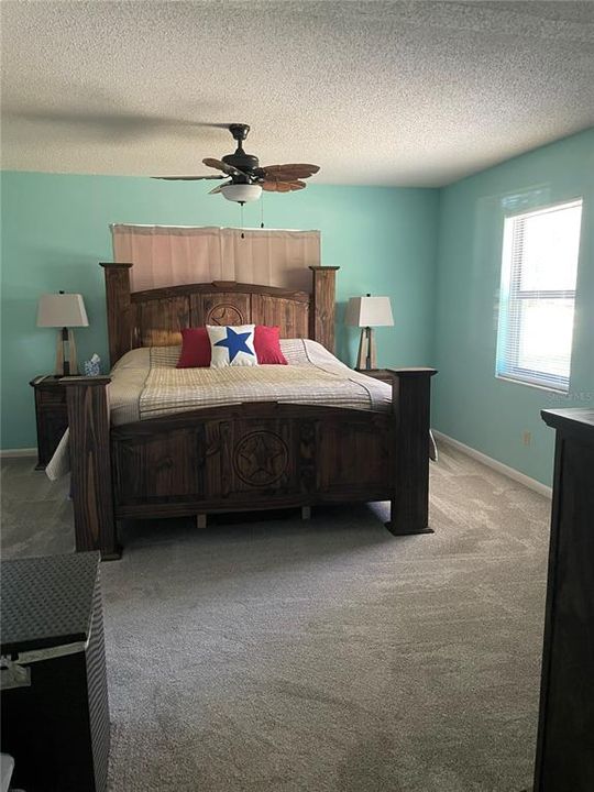For Sale: $285,000 (2 beds, 2 baths, 1260 Square Feet)