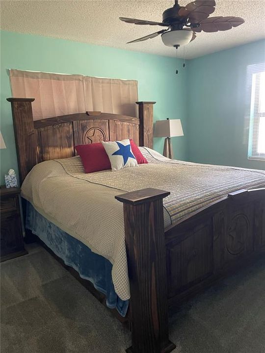 For Sale: $285,000 (2 beds, 2 baths, 1260 Square Feet)