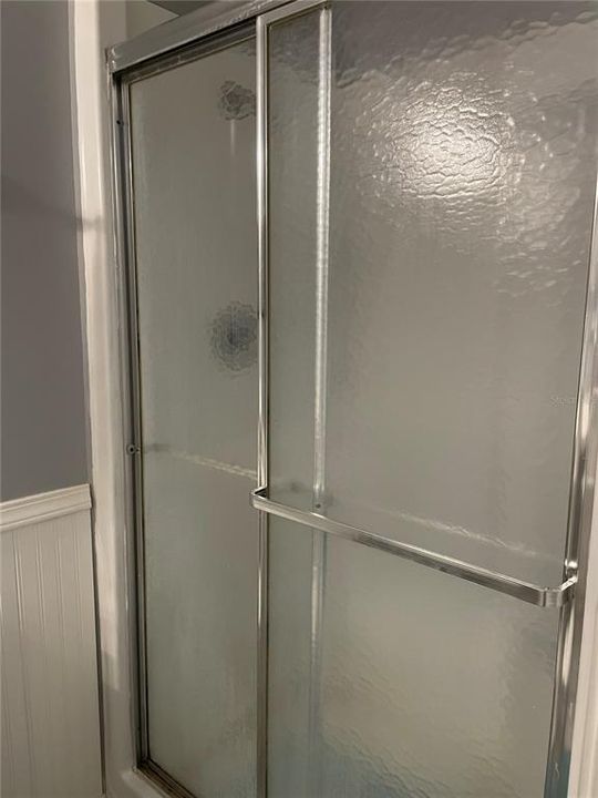 For Sale: $285,000 (2 beds, 2 baths, 1260 Square Feet)