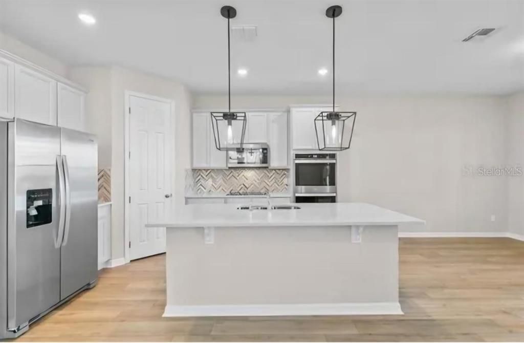 Active With Contract: $3,100 (4 beds, 2 baths, 1996 Square Feet)
