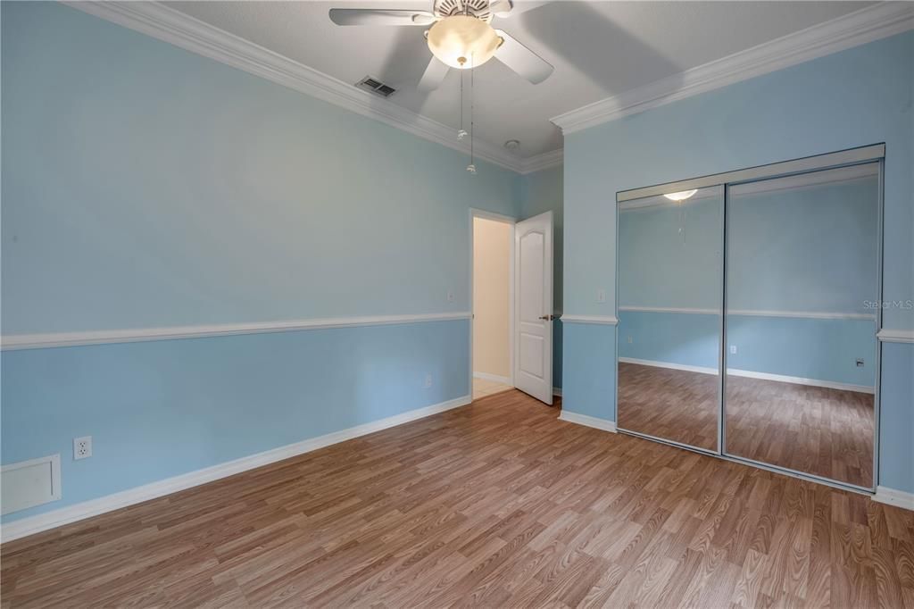En Venta: $524,900 (4 camas, 2 baños, 2174 Pies cuadrados)