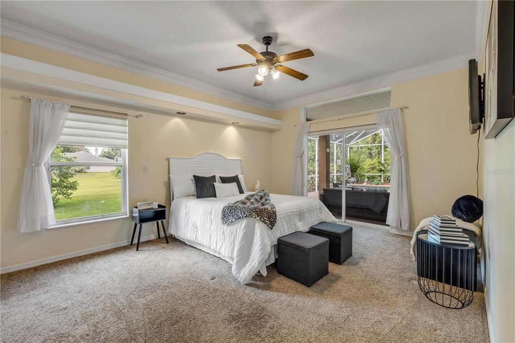 En Venta: $524,900 (4 camas, 2 baños, 2174 Pies cuadrados)