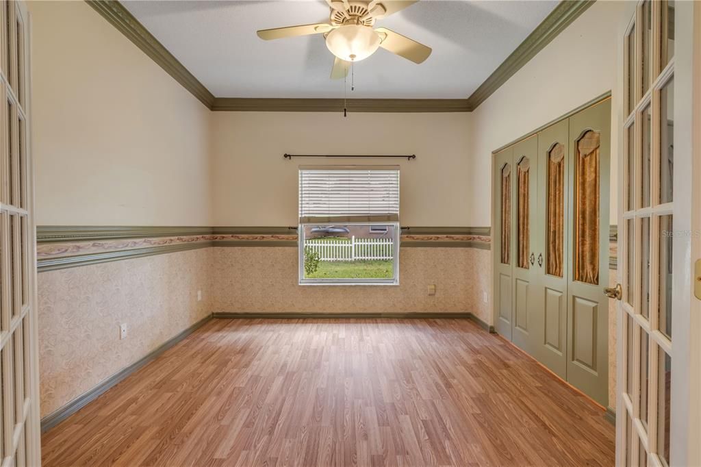 En Venta: $524,900 (4 camas, 2 baños, 2174 Pies cuadrados)