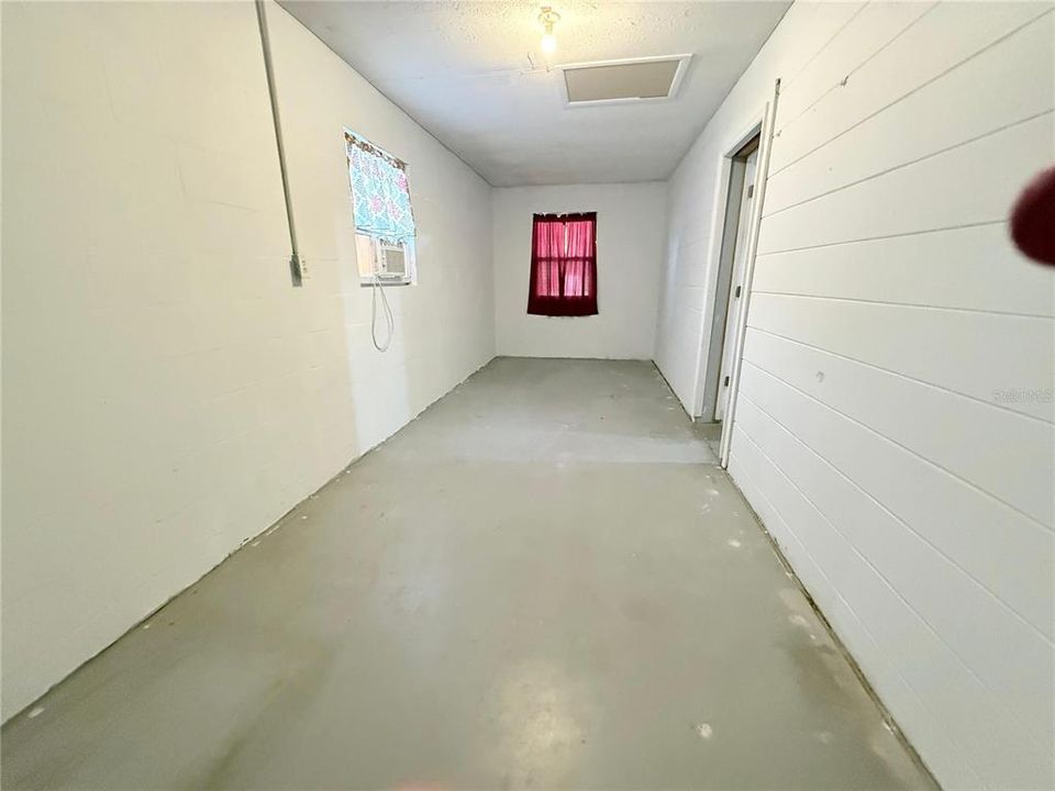 For Sale: $255,000 (2 beds, 2 baths, 1025 Square Feet)