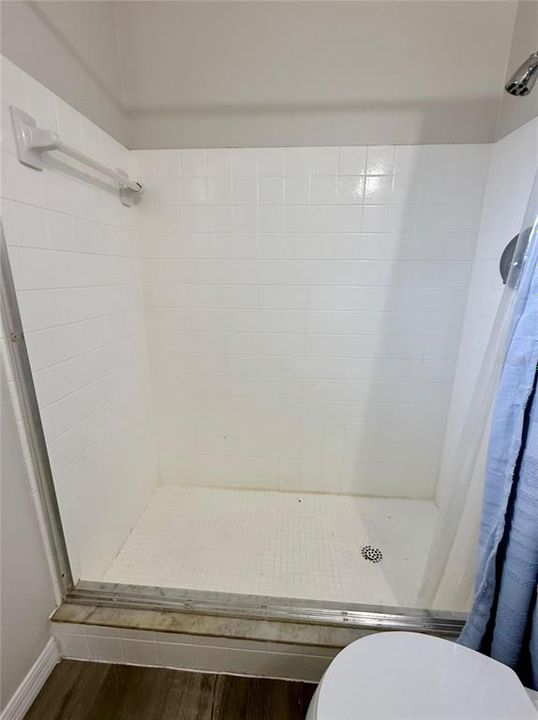 For Sale: $255,000 (2 beds, 2 baths, 1025 Square Feet)