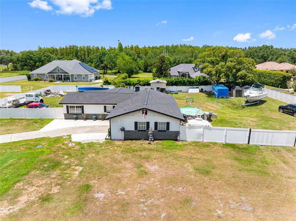 На продажу: $749,000 (3 спален, 3 ванн, 1633 Квадратных фут)