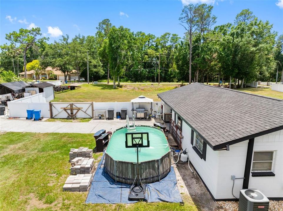 На продажу: $749,000 (3 спален, 3 ванн, 1633 Квадратных фут)