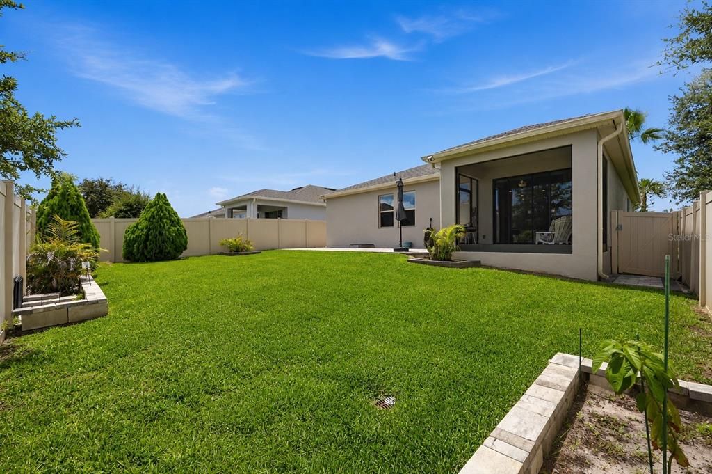 For Sale: $479,990 (4 beds, 2 baths, 1833 Square Feet)