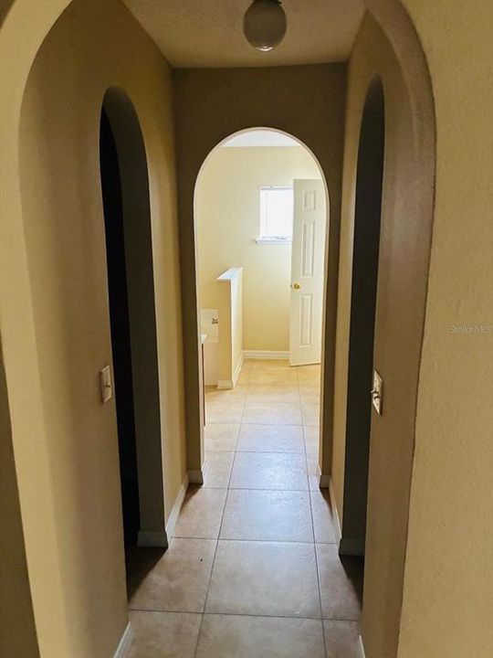 For Rent: $2,000 (4 beds, 2 baths, 2108 Square Feet)