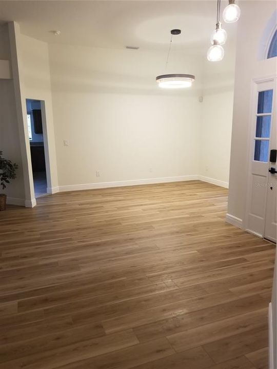 En Renta: $2,750 (3 camas, 2 baños, 1741 Pies cuadrados)