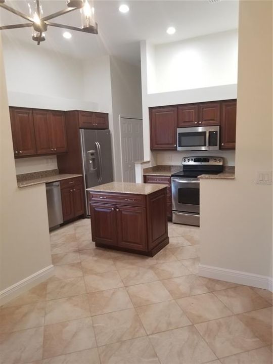 En Renta: $2,750 (3 camas, 2 baños, 1741 Pies cuadrados)