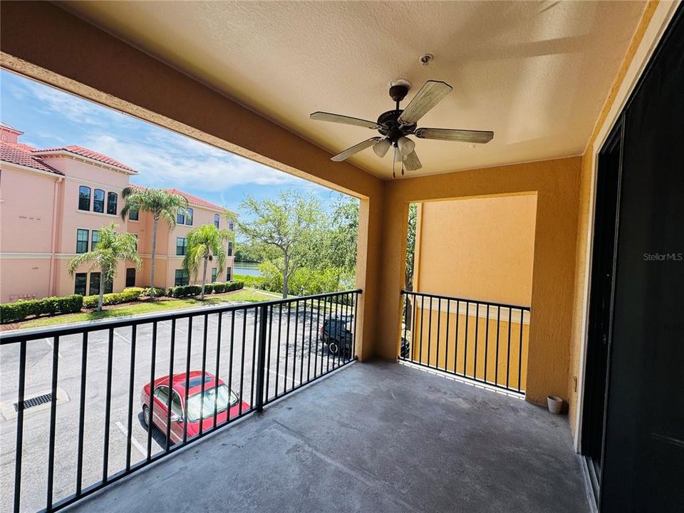 For Rent: $1,800 (1 beds, 1 baths, 770 Square Feet)
