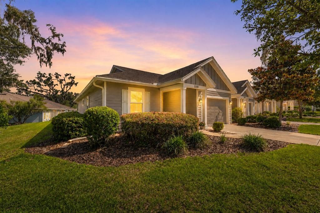 For Sale: $299,000 (3 beds, 2 baths, 1504 Square Feet)
