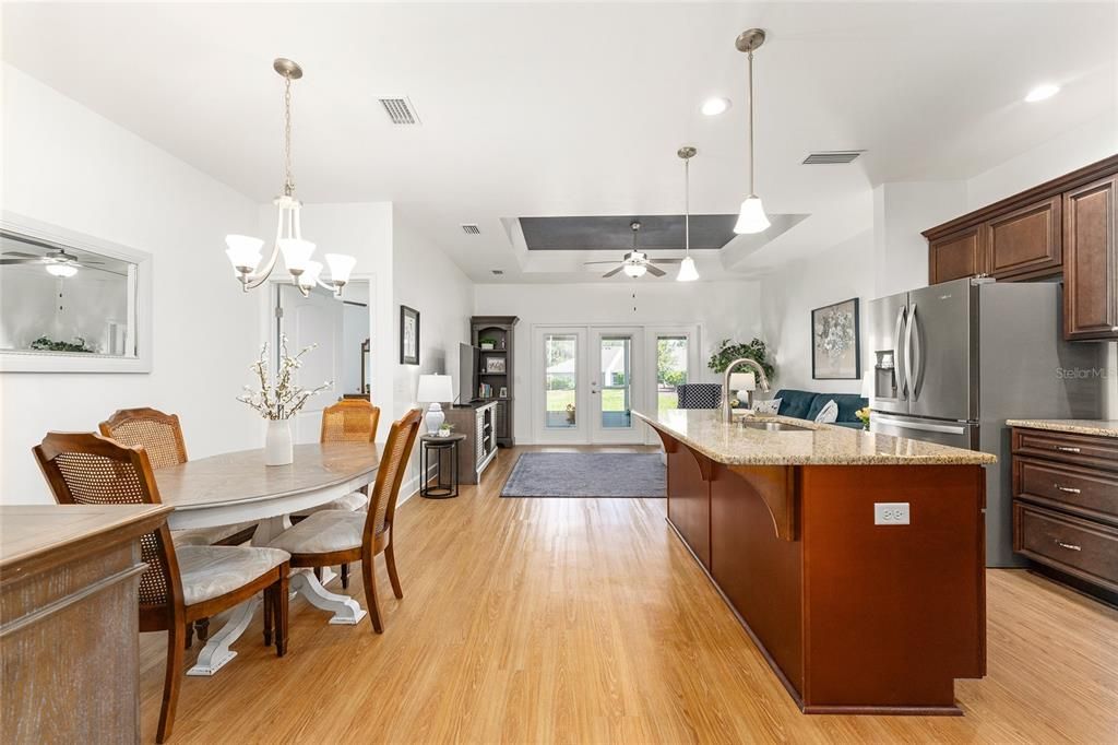 For Sale: $299,000 (3 beds, 2 baths, 1504 Square Feet)