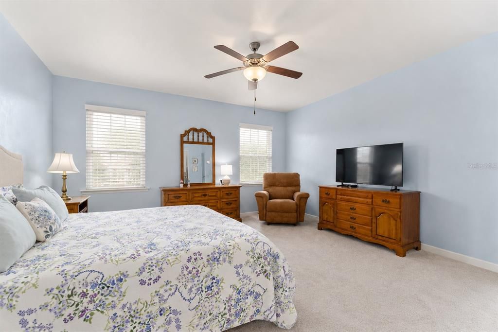For Sale: $299,000 (3 beds, 2 baths, 1504 Square Feet)
