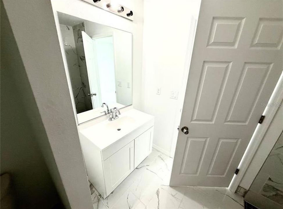For Sale: $279,900 (3 beds, 2 baths, 1173 Square Feet)
