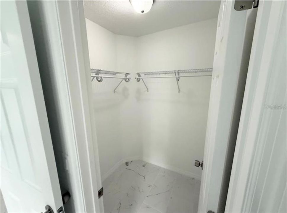 For Sale: $279,900 (3 beds, 2 baths, 1173 Square Feet)