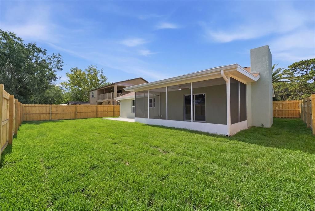 For Sale: $260,000 (3 beds, 2 baths, 1556 Square Feet)