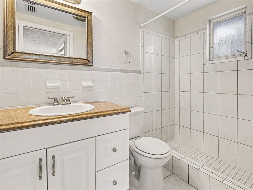 На продажу: $244,500 (3 спален, 2 ванн, 1536 Квадратных фут)