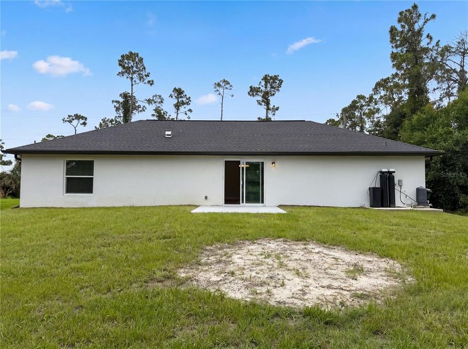 For Sale: $260,000 (3 beds, 2 baths, 1294 Square Feet)