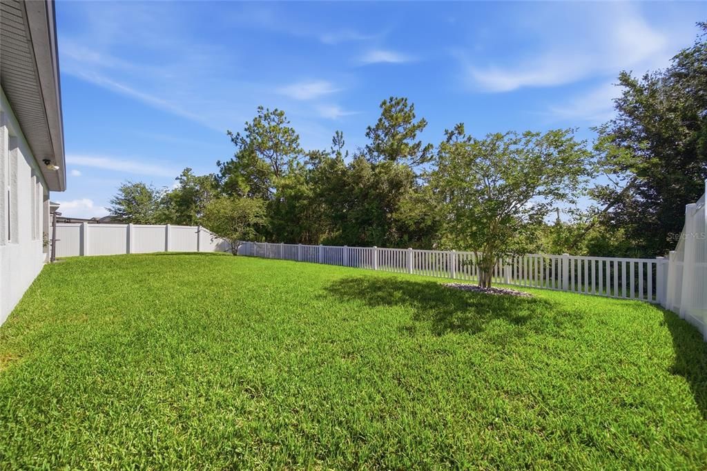 For Sale: $424,900 (4 beds, 2 baths, 1964 Square Feet)