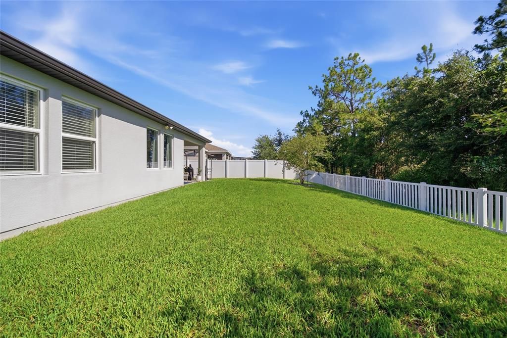 For Sale: $424,900 (4 beds, 2 baths, 1964 Square Feet)