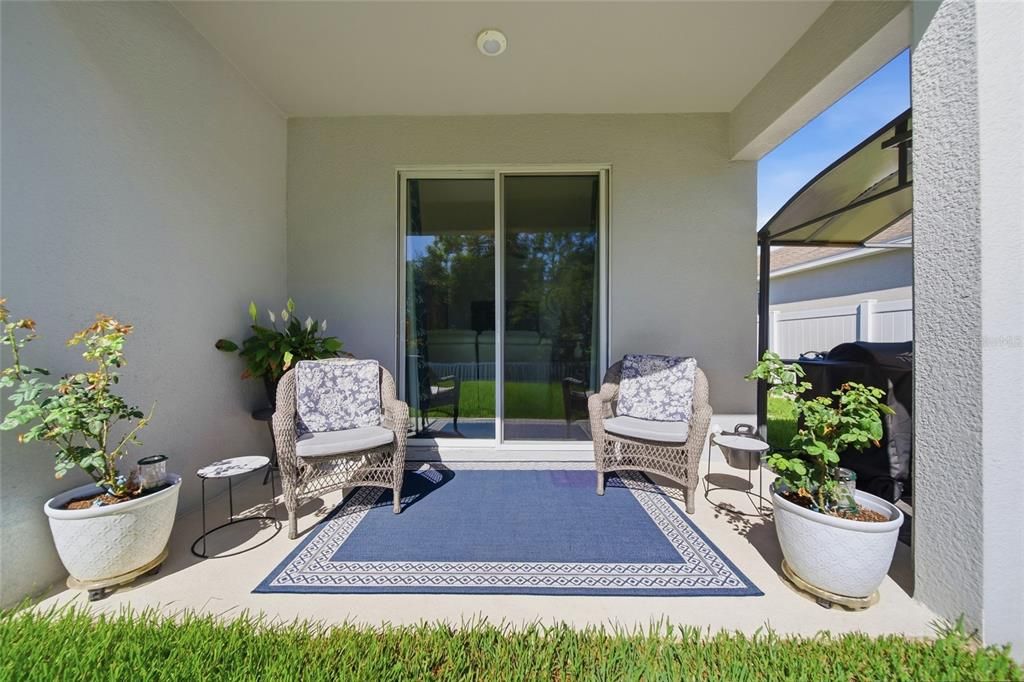 For Sale: $424,900 (4 beds, 2 baths, 1964 Square Feet)