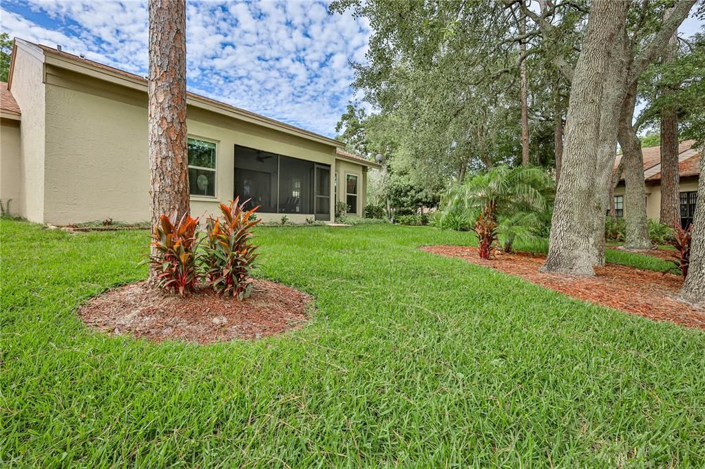 For Sale: $259,900 (2 beds, 2 baths, 1204 Square Feet)