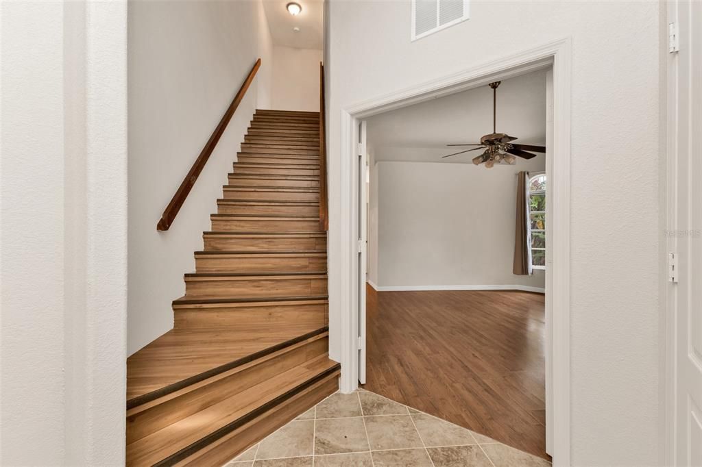 For Sale: $489,400 (4 beds, 3 baths, 4060 Square Feet)