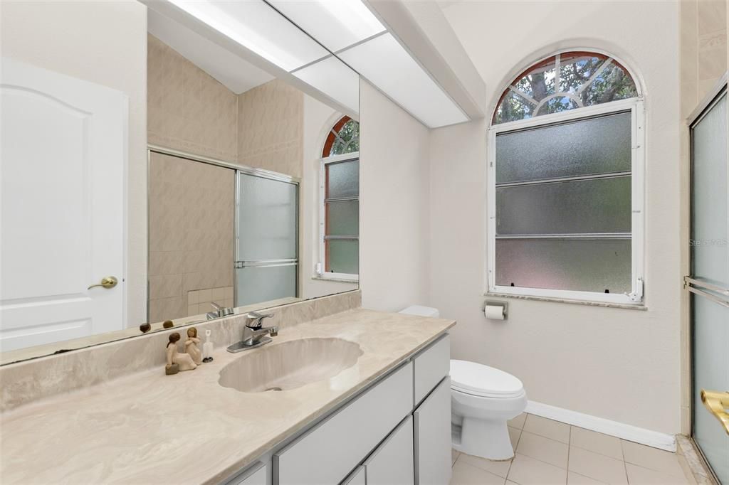 For Sale: $489,400 (4 beds, 3 baths, 4060 Square Feet)