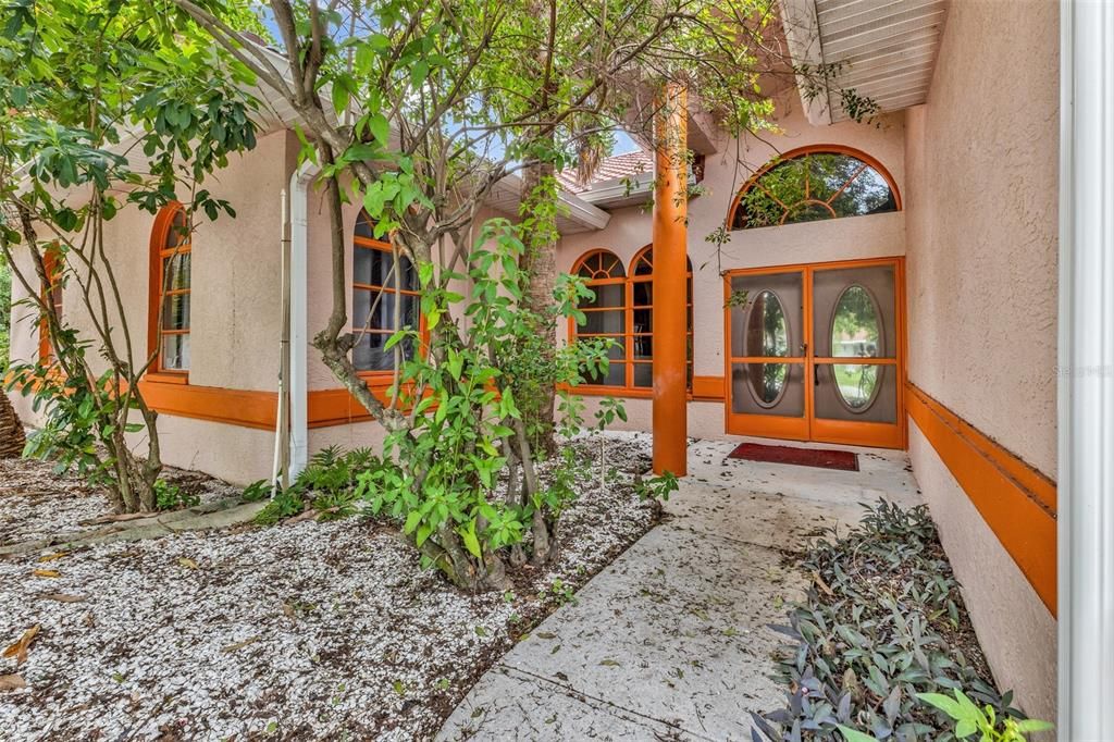For Sale: $489,400 (4 beds, 3 baths, 4060 Square Feet)