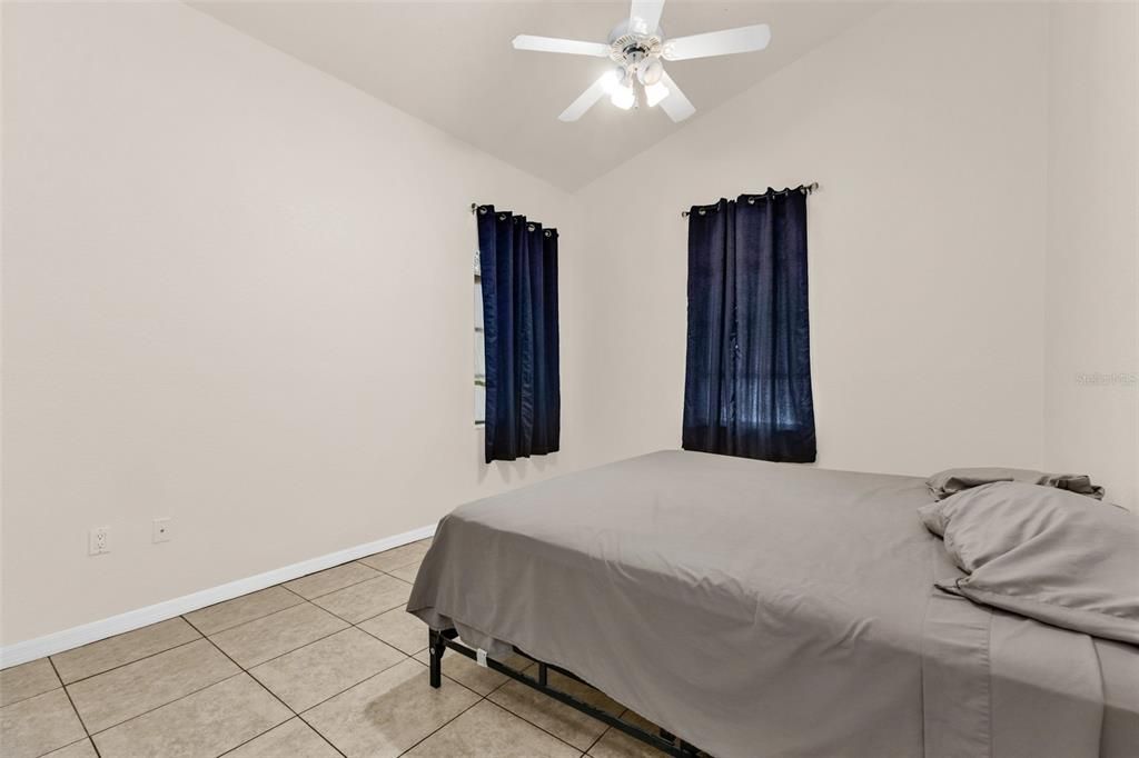 For Sale: $489,400 (4 beds, 3 baths, 4060 Square Feet)