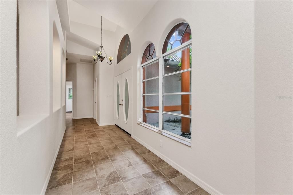 For Sale: $489,400 (4 beds, 3 baths, 4060 Square Feet)