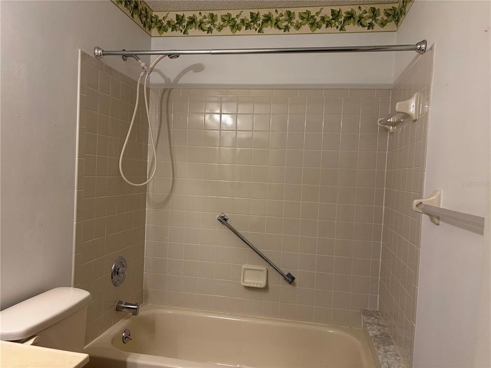 En Venta: $124,900 (2 camas, 2 baños, 1220 Pies cuadrados)