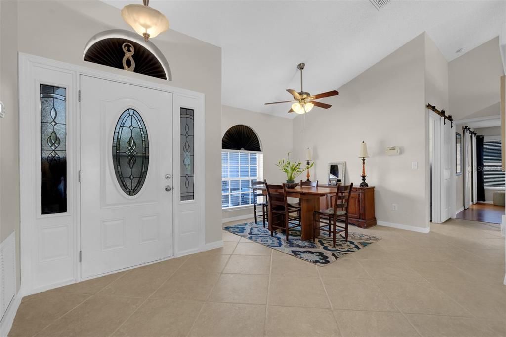 For Sale: $385,000 (3 beds, 2 baths, 1581 Square Feet)