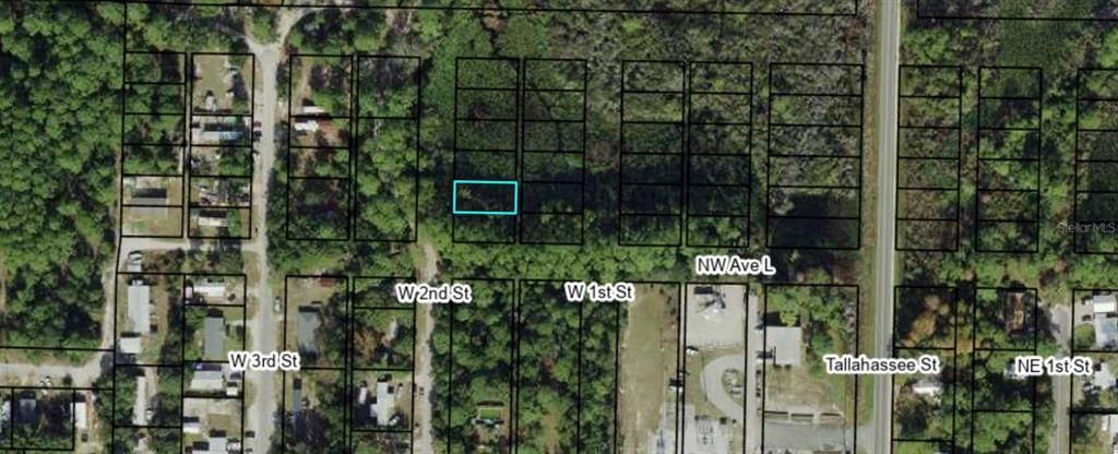 For Sale: $5,999 (0.11 acres)