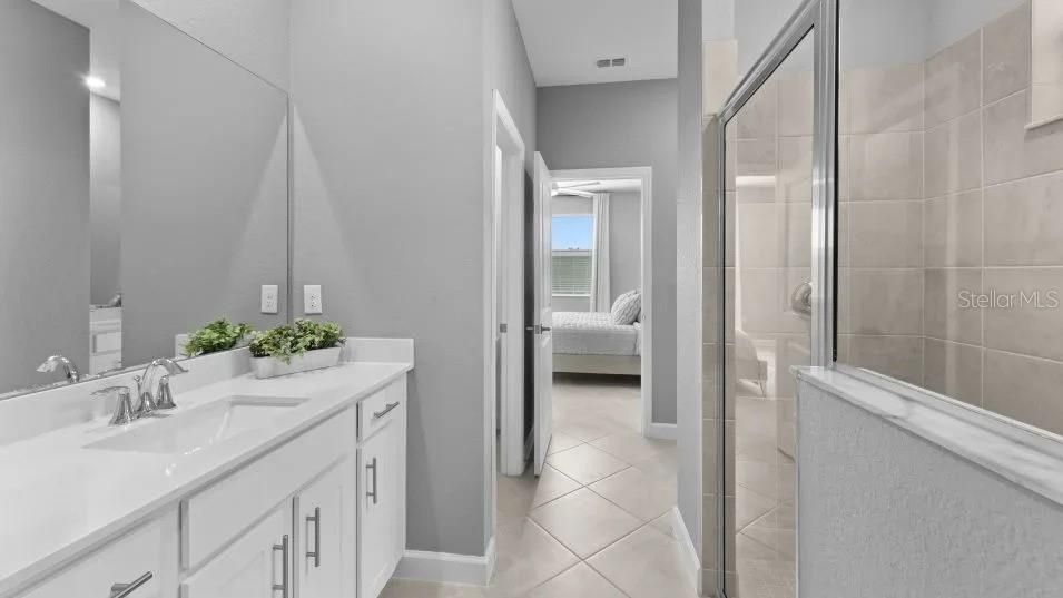 For Rent: $1,975 (2 beds, 2 baths, 1564 Square Feet)
