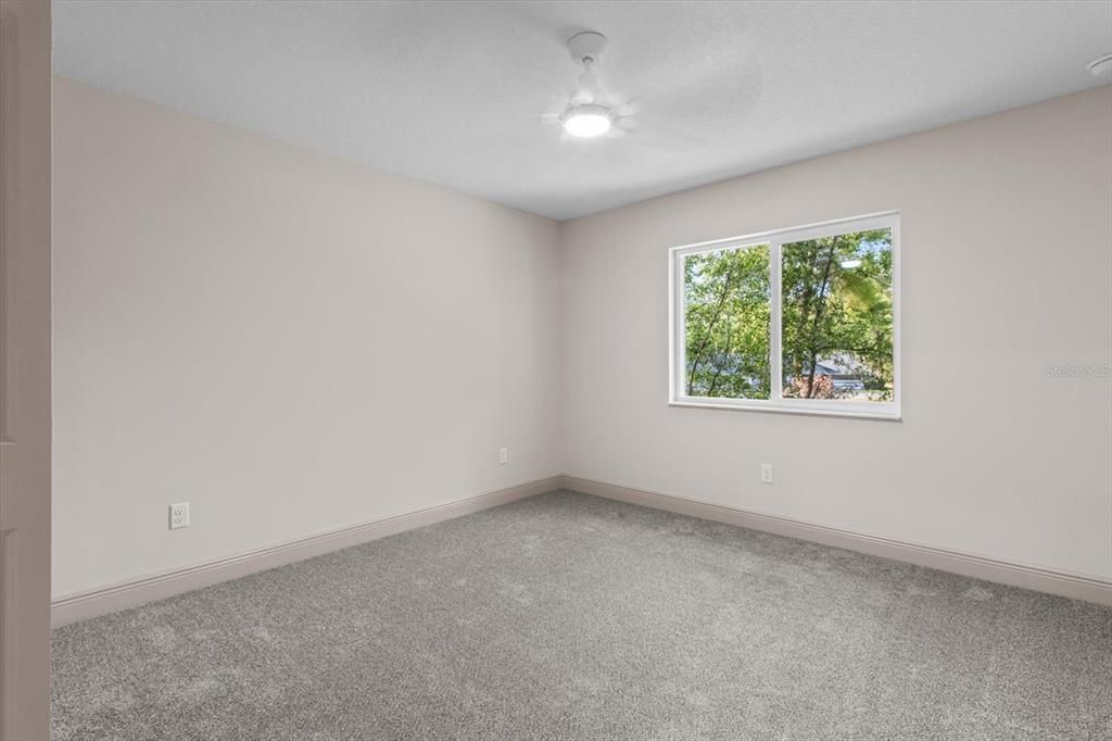 For Sale: $329,900 (3 beds, 2 baths, 1723 Square Feet)